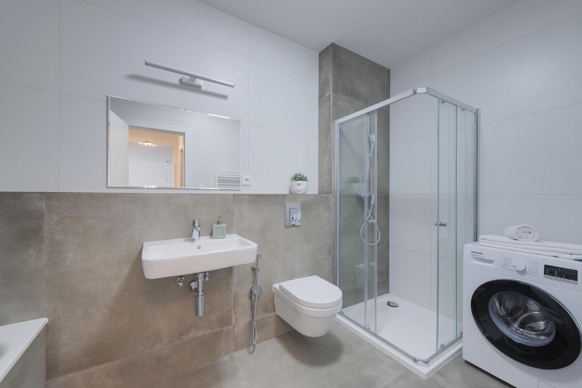 Bazova Apartment With Free Parking Bratislava Exterior foto