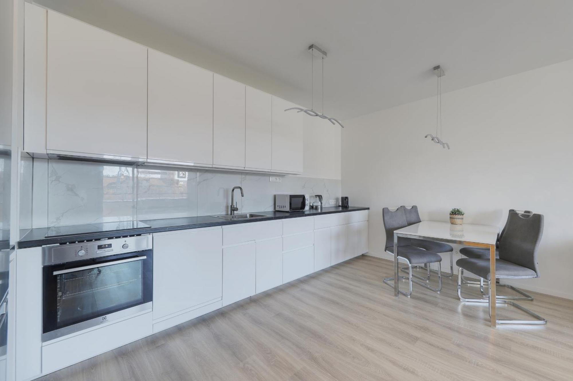 Bazova Apartment With Free Parking Bratislava Exterior foto