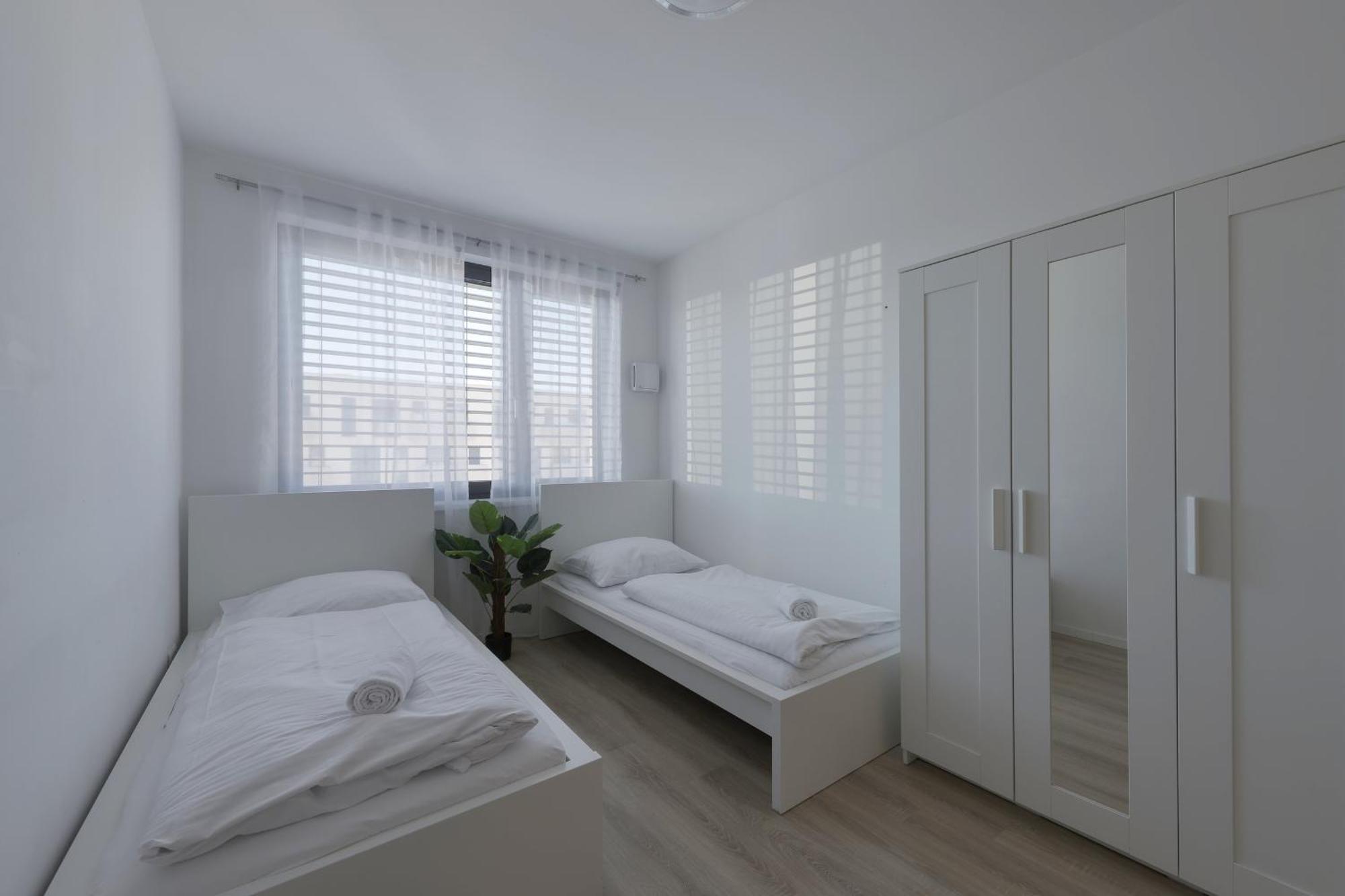 Bazova Apartment With Free Parking Bratislava Exterior foto